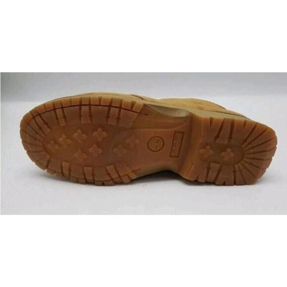 Timberland Hyannis Chukka Boots Size 7.5W Wide NIB Womens - Picture 2 of 5